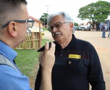 Governador entrega títulos de propriedade a 131 famílias de Ribeirão do Pinhal