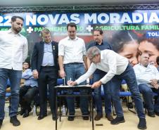 Governador libera subsídios para 228 novas casas em Toledo