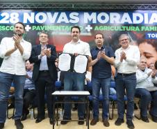 Governador libera subsídios para 228 novas casas em Toledo