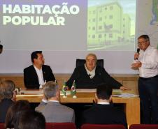 Estado e Prefeitura de Curitiba firmam novas parcerias para habitação e transporte público