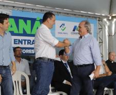 Governador Carlos Massa Ratinho junior entrega moradias do Programa Casa Fácil Paraná em Cascavel