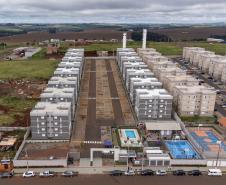 Londrina, 25 de fevereiro de 2023 - Entrega das chaves do Residencial Solar di Ravello, com familias contempladas pelo programa Casa Fácil.