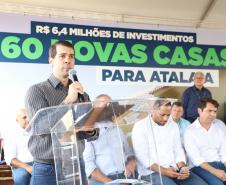 Governador inaugura conjunto com 60 moradias em Atalaia