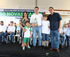 Governador inaugura conjunto com 60 moradias em Atalaia