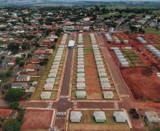 Governador inaugura conjunto com 60 moradias em Atalaia