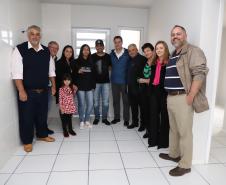  Governador entrega chaves da casa própria a 174 famílias de Irati