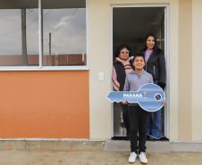 Com apoio da Estado, 94 famílias da Lapa recebem as chaves da casa própria