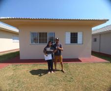 Um sonho que se torna realidade: 36 Famílias de Alto Paraíso recebem suas casas com a ajuda do subsídio do Governo. 