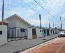 Entrega de 25 Casas no Residencial Tibagi II em Apucarana pelo Programa Casa Fácil Paraná