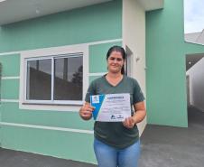 Entrega de 25 Casas no Residencial Tibagi II em Apucarana pelo Programa Casa Fácil Paraná