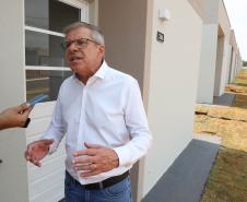 Ratinho Junior entrega 408 casas em Ponta Grossa