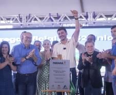 Famílias de Moreira Sales recebem as chaves da casa própria após subsídio do Estado