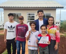 Com o apoio do Estado , 31 casas foram entregues no Loteamento Esperança no município de Missal, Paraná 