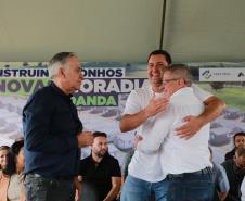 Governador entrega condomínio residencial para 103 famílias em Loanda