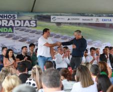 Governador entrega condomínio residencial para 103 famílias em Loanda