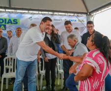 Com subsídio do Estado, 20 famílias de Marilena recebem as chaves da casa própria