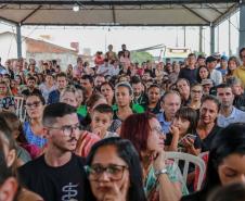 Com subsídio do Estado, 20 famílias de Marilena recebem as chaves da casa própria