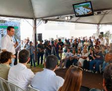  Casa Fácil: governador inaugura residencial com 144 apartamentos em Londrina