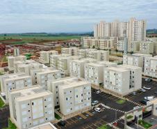  Casa Fácil: governador inaugura residencial com 144 apartamentos em Londrina