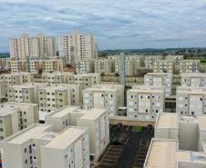  Casa Fácil: governador inaugura residencial com 144 apartamentos em Londrina