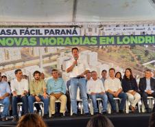  Casa Fácil: governador inaugura residencial com 144 apartamentos em Londrina