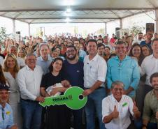  Casa Fácil: governador inaugura residencial com 144 apartamentos em Londrina