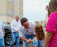  Casa Fácil: governador inaugura residencial com 144 apartamentos em Londrina