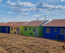 Em Ângulo, 12 famílias ganham novos lares por meio do Programa Casa Fácil Paraná
