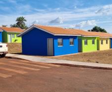 Em Ângulo, 12 famílias ganham novos lares por meio do Programa Casa Fácil Paraná