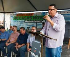 Piana inaugura residencial que beneficia 40 famílias de São Carlos do Ivaí