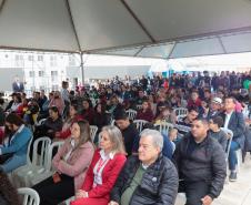 Casa Fácil Paraná: com apoio do Estado, famílias de Cascavel recebem chaves