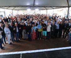 Darci Piana entrega residencial com 120 casas a famílias de Nova Londrina