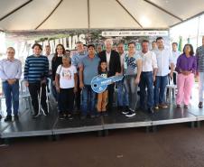 Com o Casa Fácil Paraná, 143 famílias de Paraíso do Norte conquistam moradia própria
