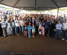 Com o Casa Fácil Paraná, 143 famílias de Paraíso do Norte conquistam moradia própria