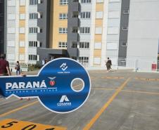 64 famílias de Maringá celebram o sonho do imóvel próprio