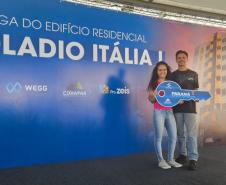 64 famílias de Maringá celebram o sonho do imóvel próprio
