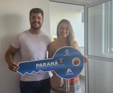 64 famílias de Maringá celebram o sonho do imóvel próprio