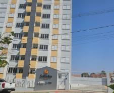 64 famílias de Maringá celebram o sonho do imóvel próprio