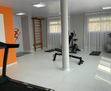 Cohapar entrega residencial com 128 apartamentos na capital 