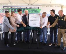Casa Fácil Paraná: Darci Piana entrega casas para 292 famílias de Ponta Grossa