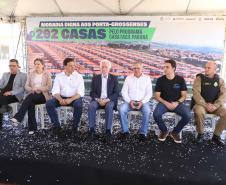 Casa Fácil Paraná: Darci Piana entrega casas para 292 famílias de Ponta Grossa