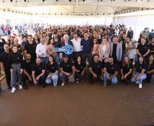 Casa Fácil Paraná: Darci Piana entrega casas para 292 famílias de Ponta Grossa