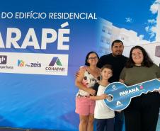 Com aporte estadual de R$ 2,33 milhões, 200 famílias de Maringá conquistam imóveis próprios