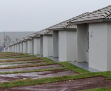 532 famílias de Cafelândia e Nova Aurora recebem as chaves da casa própria