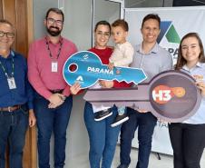 Com apoio do Casa Fácil, novo residencial é entregue e beneficia 30 famílias de Paranavaí