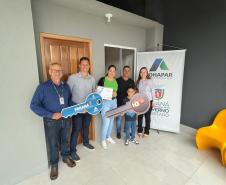 Com apoio do Casa Fácil, novo residencial é entregue e beneficia 30 famílias de Paranavaí