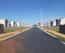 Com recursos estaduais, Cohapar entrega residencial com 47 novas casas em Foz do Iguaçu