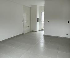 Cohapar entrega residencial com 184 casas e apartamentos em Curitiba