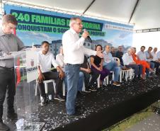 Programa Casa Fácil: vice-governador entrega residencial com 240 unidades em Londrina