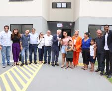 Programa Casa Fácil: vice-governador entrega residencial com 240 unidades em Londrina